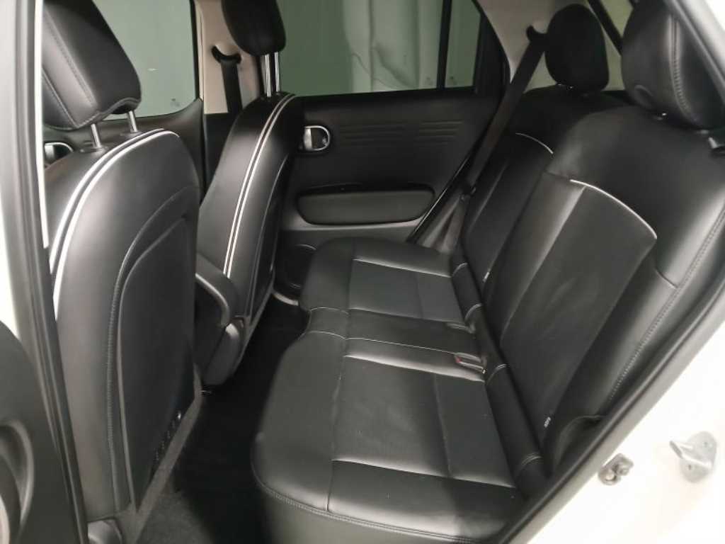 HYUNDAI Casper - Vista 7