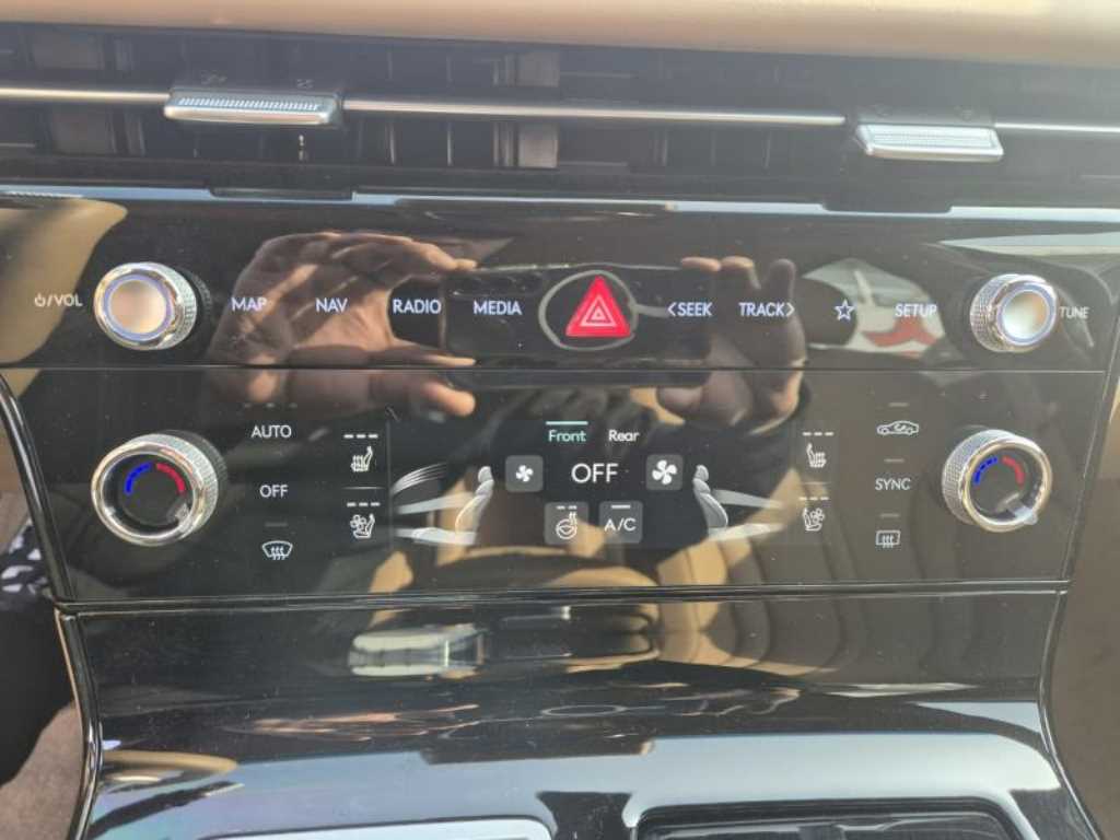 Genesis G80 - Vista 7