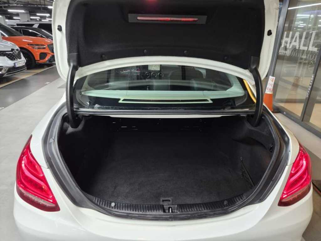 Mercedes Benz C Class 2016 Blanco - Importación desde Corea - HF Imports Iquique - Foto 20