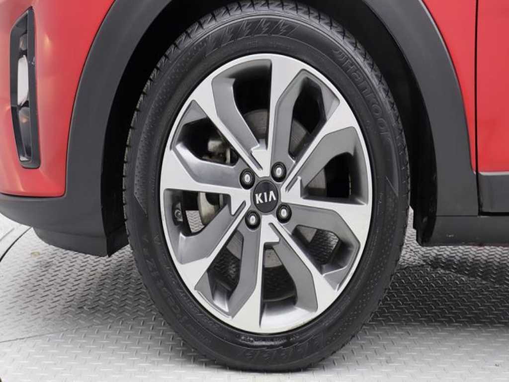 KIA Stonic - Vista 5