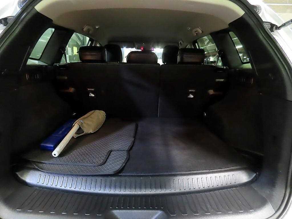 SAMSUNG QM6 2023 Blanco - Importación desde Corea - HF Imports Iquique - Foto 17