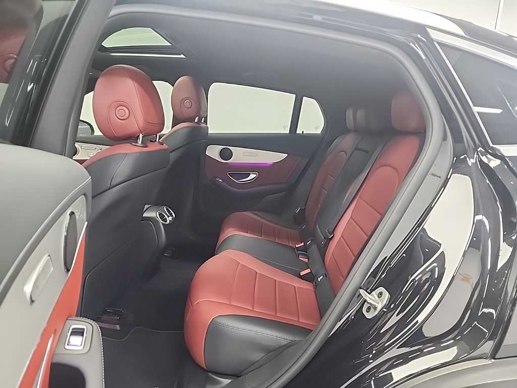 Mercedes Benz GLC Class - Vista 12