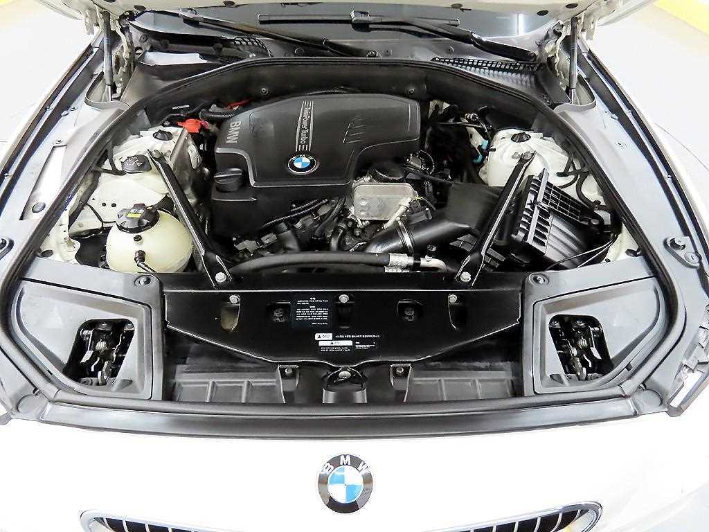 BMW 5 Series 2016 Blanco - Importación desde Corea - HF Imports Iquique - Foto 19