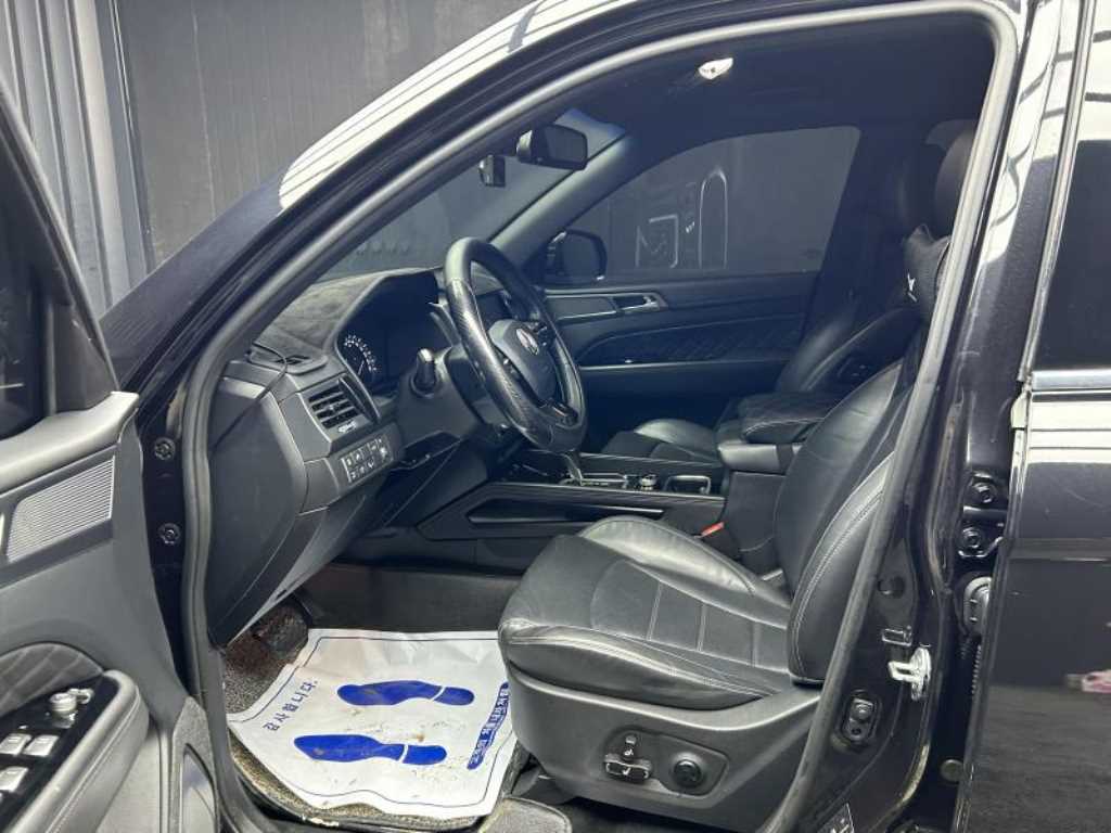 Ssangyong Rexton - Vista 6