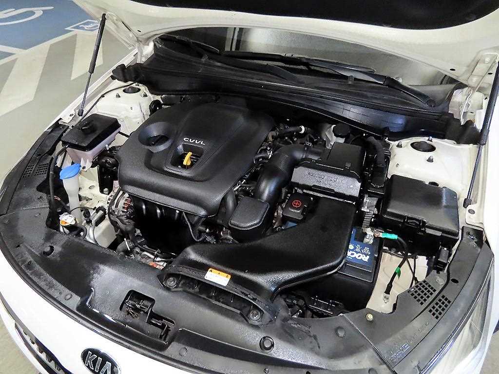 KIA K5 2019 Blanco - Importación desde Corea - HF Imports Iquique - Foto 18