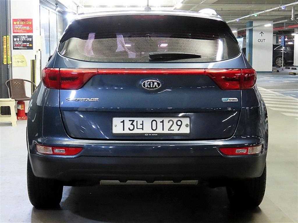 KIA Sportage - Vista 5