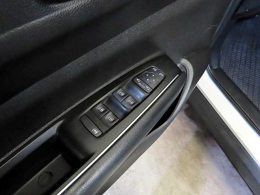 SAMSUNG QM6 2023 Blanco - Importación desde Corea - HF Imports Iquique - Foto 16