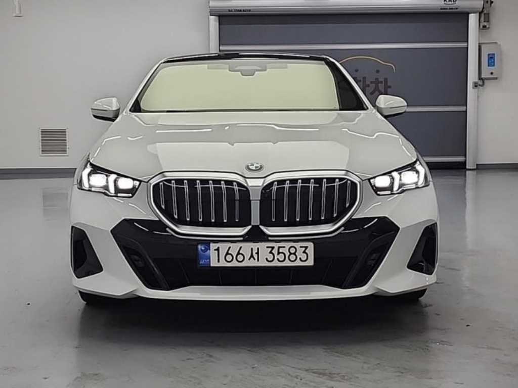 BMW 5 Series - Vista 2