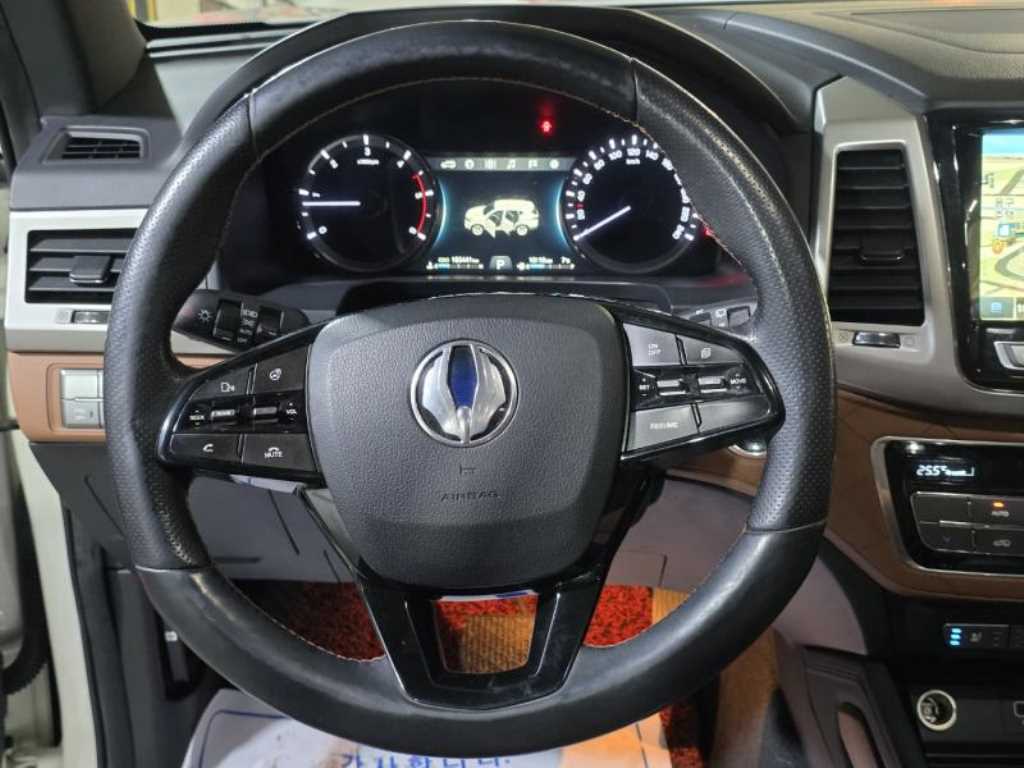 Ssangyong Rexton - Vista 11