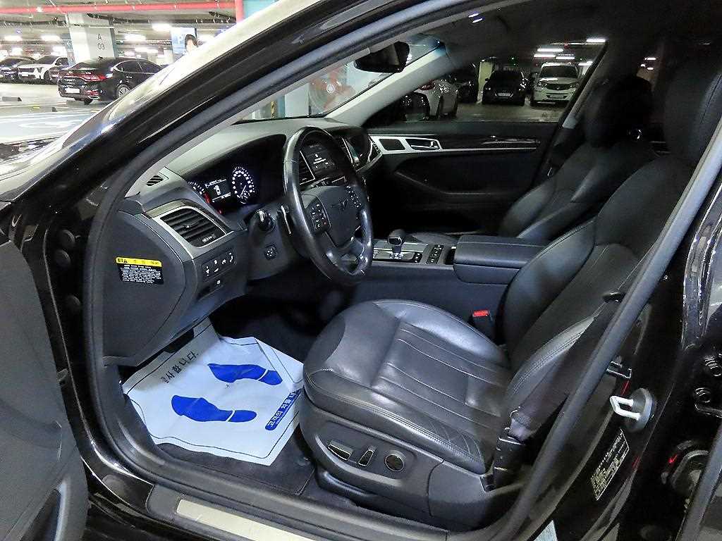 Genesis G80 - Vista 6