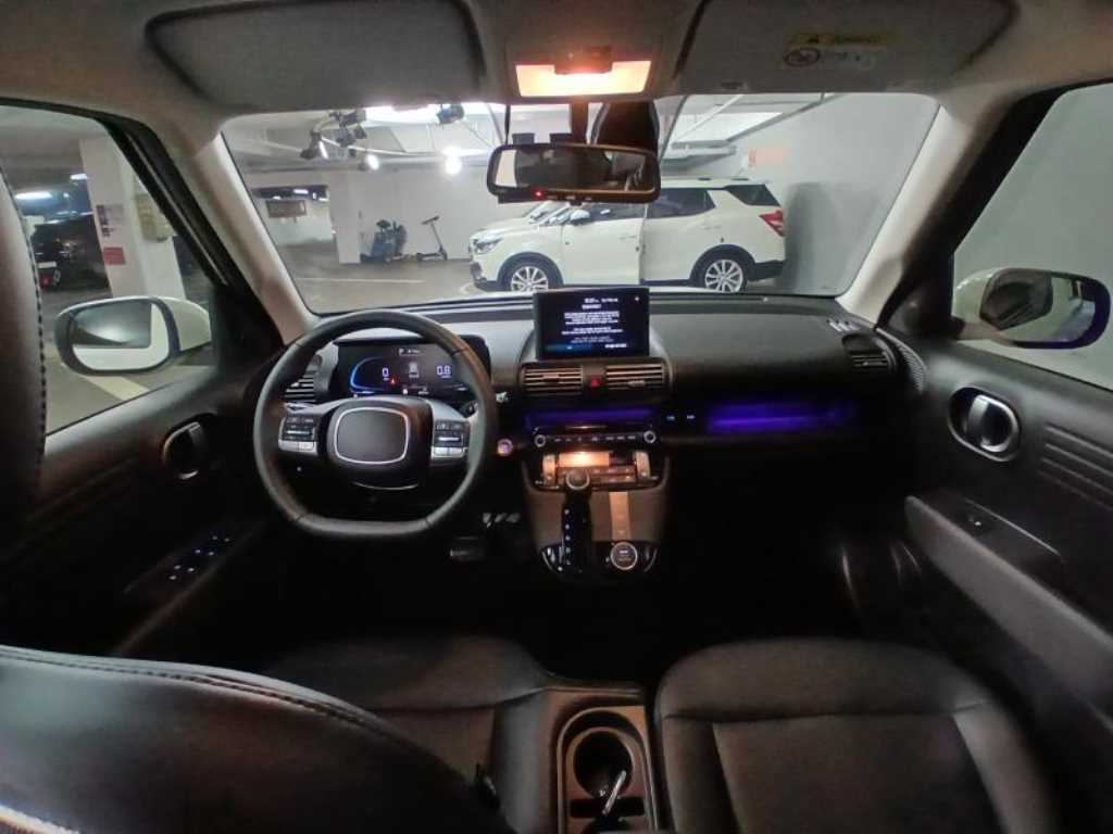 HYUNDAI Casper - Vista 6