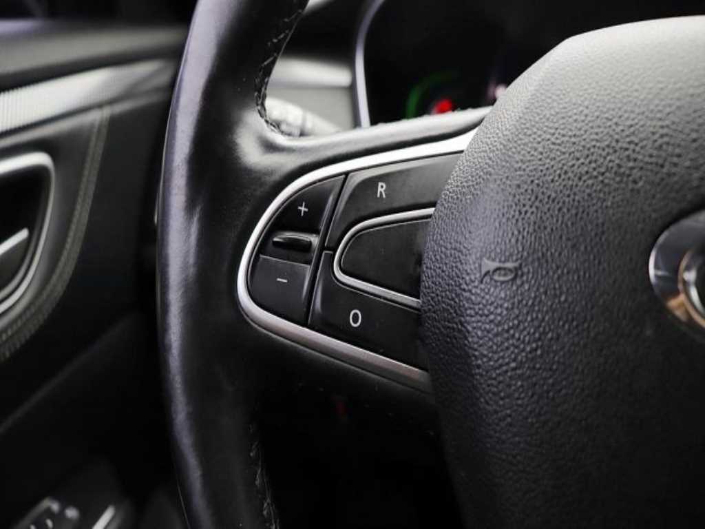 SAMSUNG SM6 - Vista 9