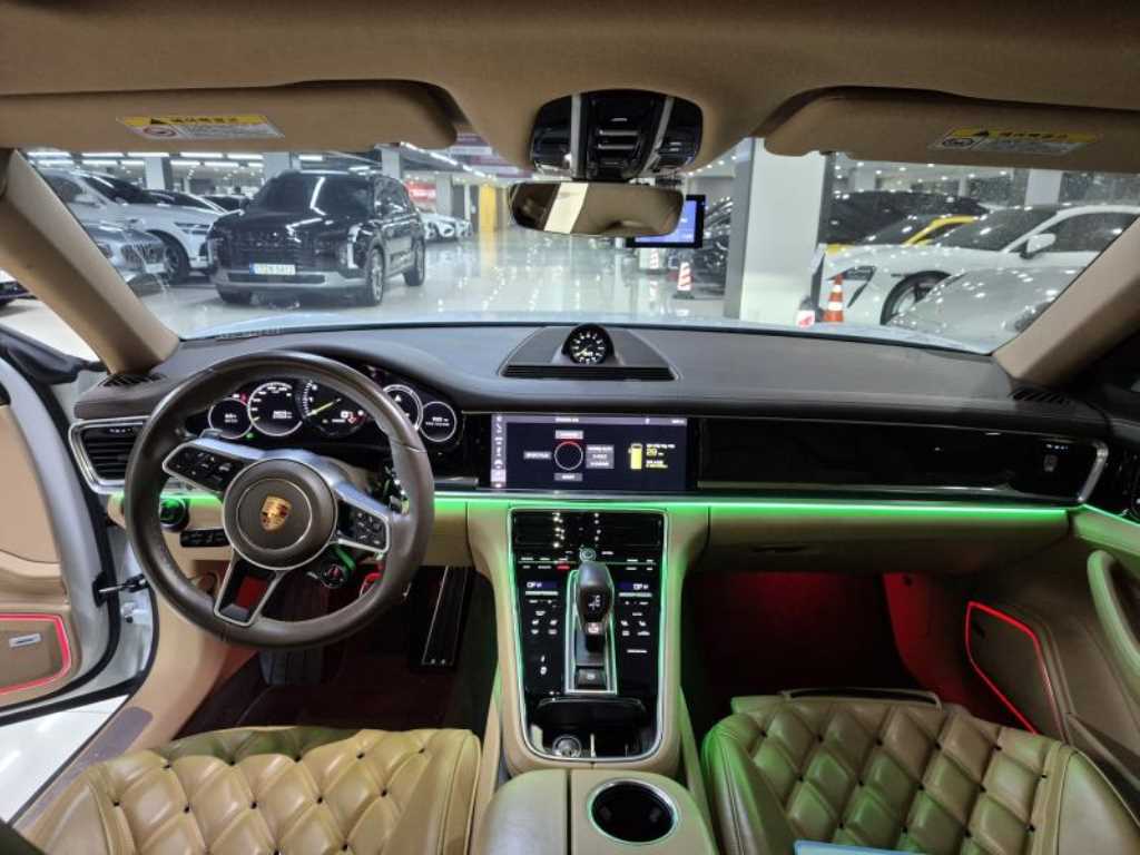 Porsche Panamera - Vista 7