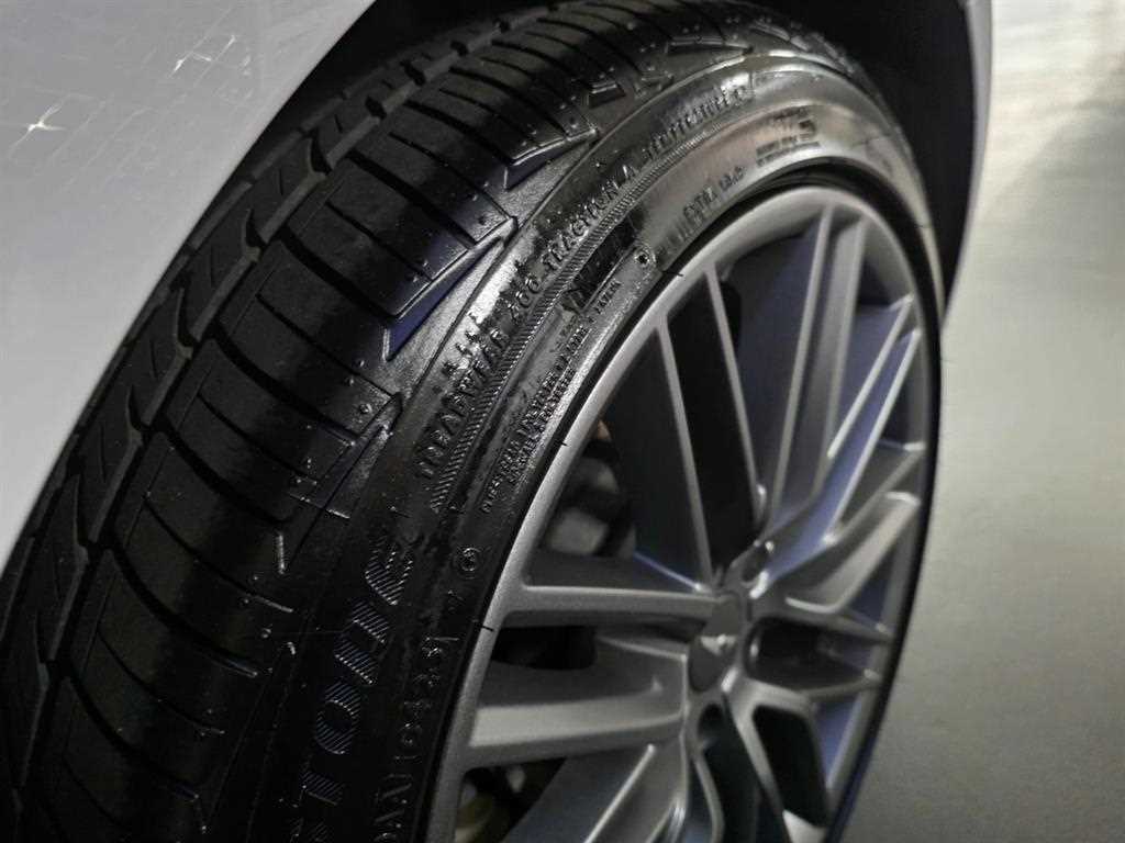 Genesis G70 2018 Blanco - Importación desde Corea - HF Imports Iquique - Foto 15