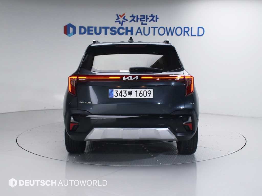 KIA Seltos - Vista 4