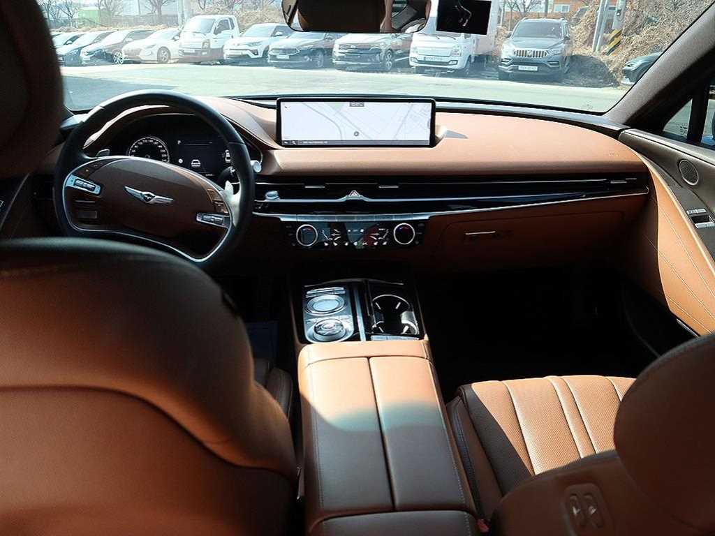 Genesis G80 - Vista 6