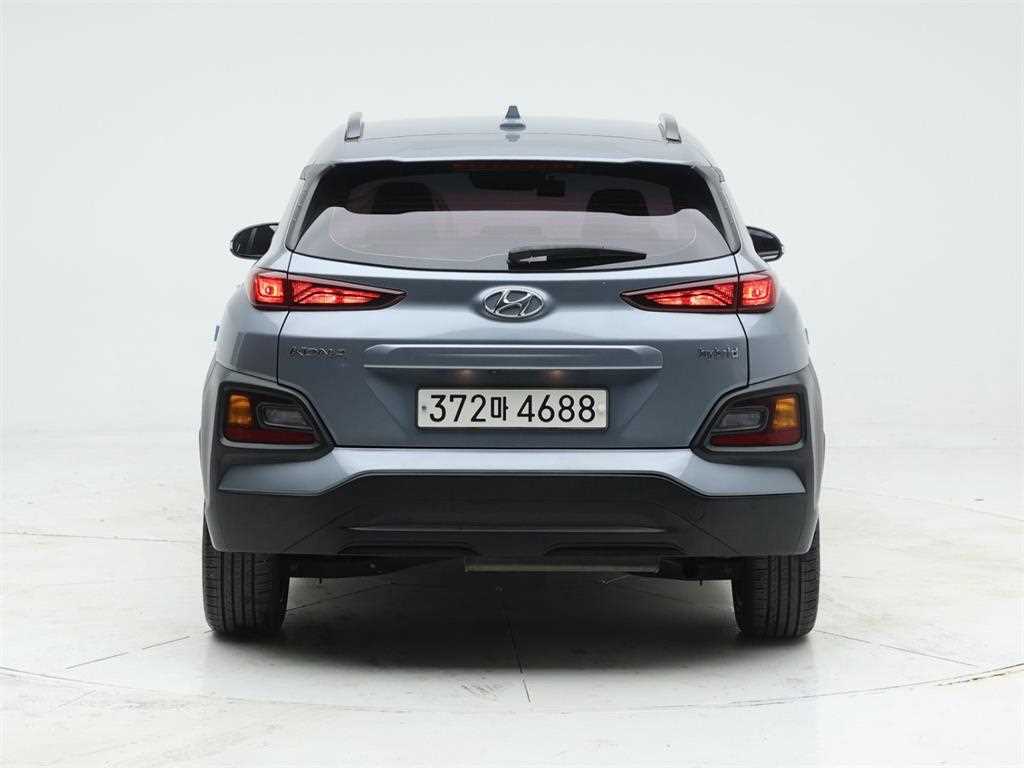 HYUNDAI Kona - Vista 5