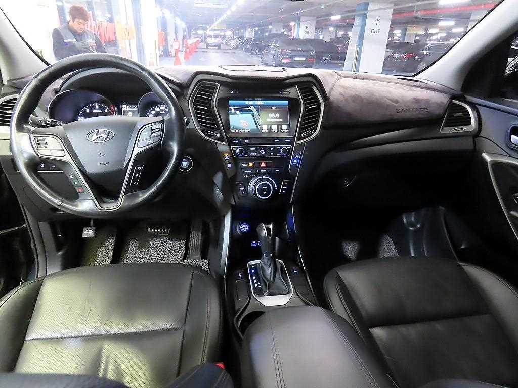 HYUNDAI Santa Fe - Vista 10