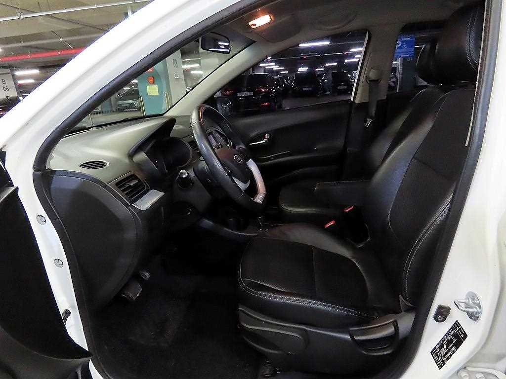 KIA Morning - Vista 6