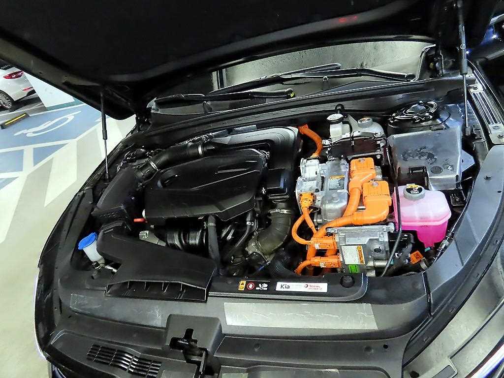 KIA K5 2024 Negro - Importación desde Corea - HF Imports Iquique - Foto 19