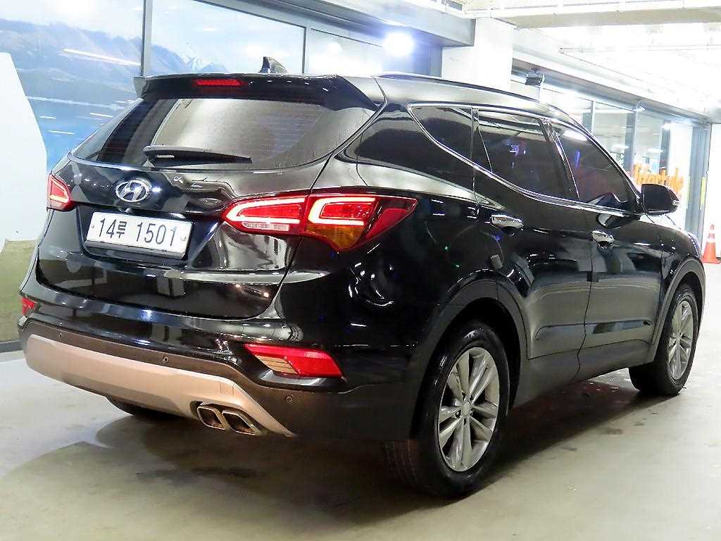 HYUNDAI Santa Fe - Vista 4