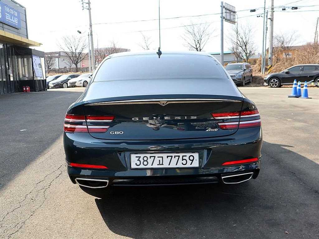 Genesis G80 - Vista 5