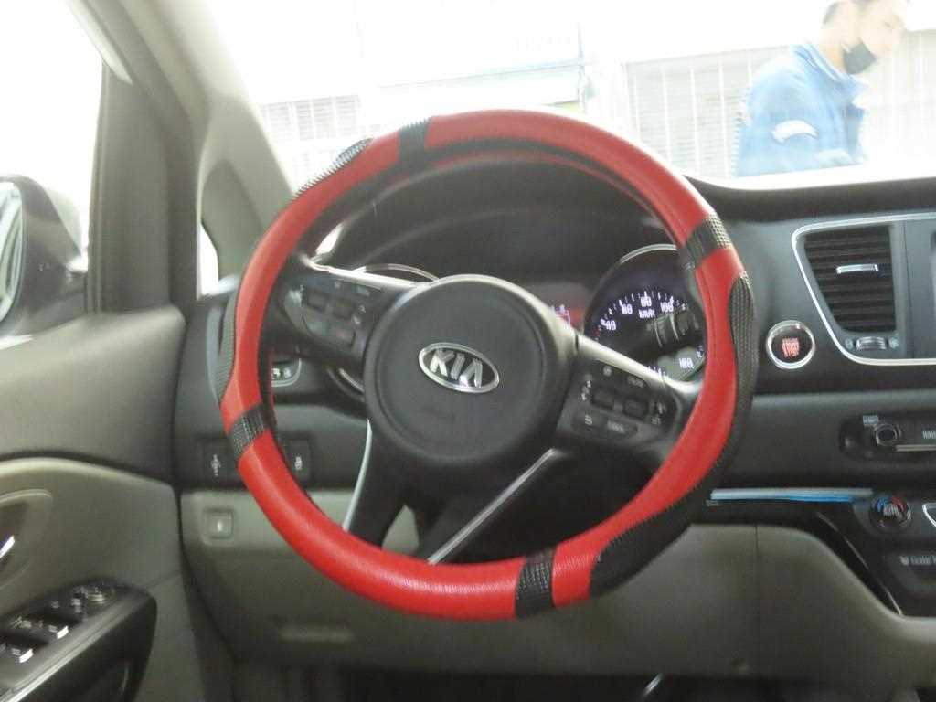 KIA Carnival 2018 - Importación desde Corea - HF Imports Iquique - Foto 19