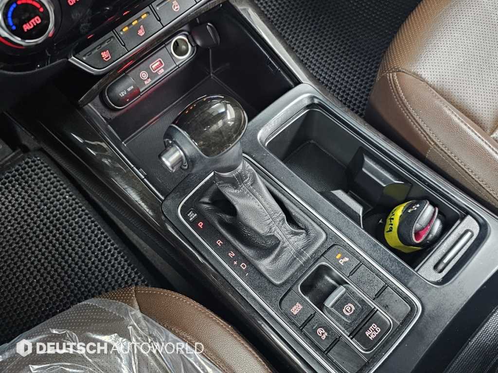 KIA Sorento - Vista 9