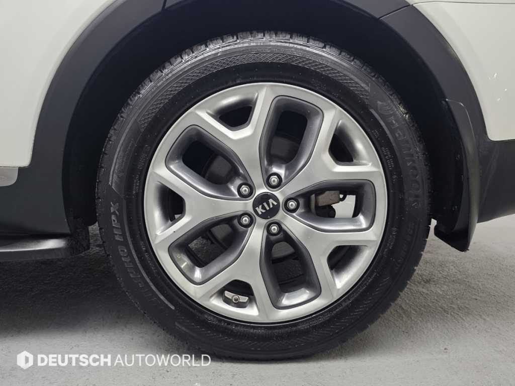 KIA Sorento - Vista 5