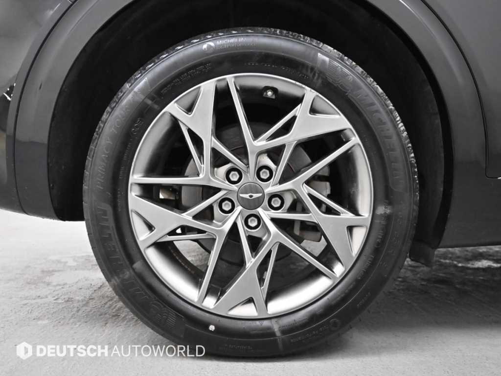 Genesis GV70 - Vista 5