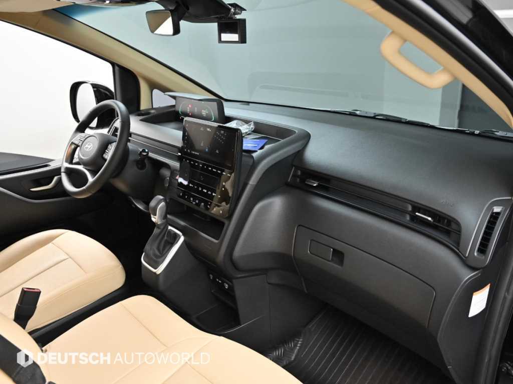 HYUNDAI Staria - Vista 7