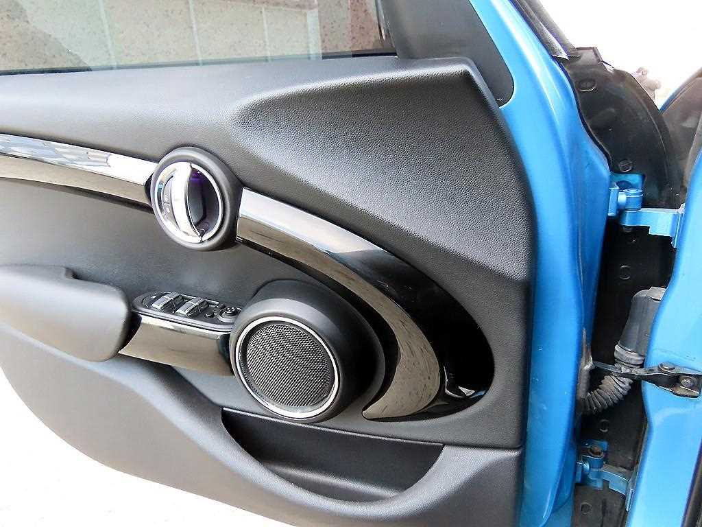 Mini Cooper - Vista 11