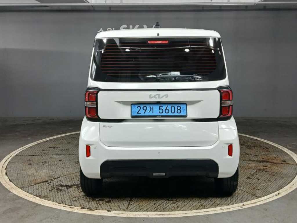 KIA Ray - Vista 5