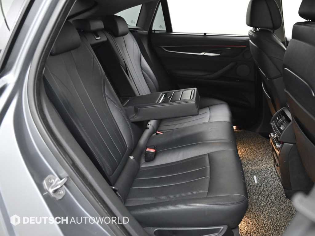 BMW X6 - Vista 12