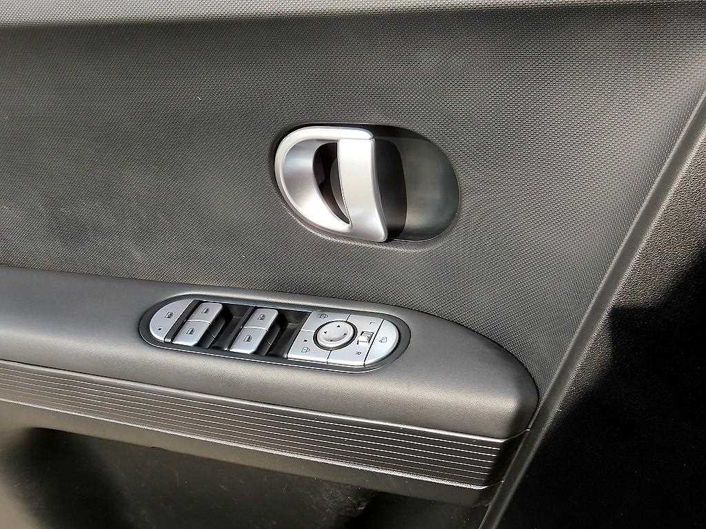 HYUNDAI Ioniq 5 - Vista 11