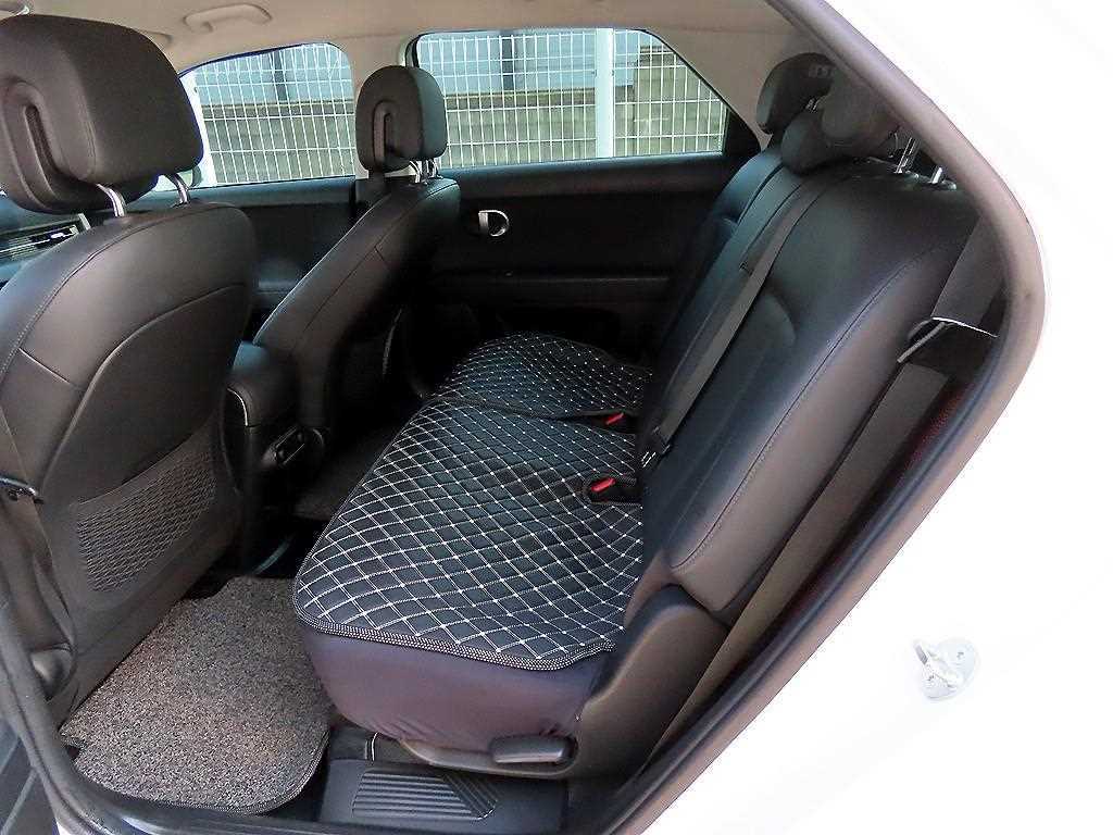 HYUNDAI Ioniq 5 - Vista 6