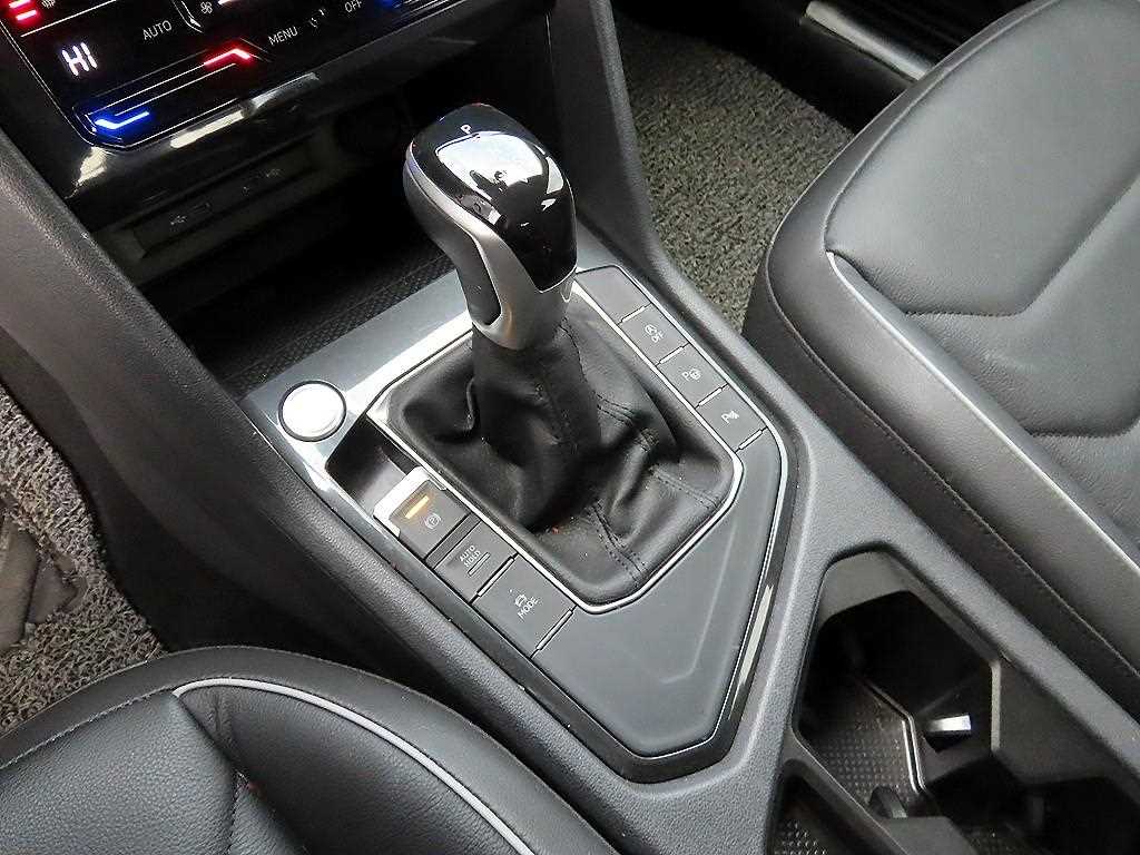 Volkswagen Tiguan - Vista 10