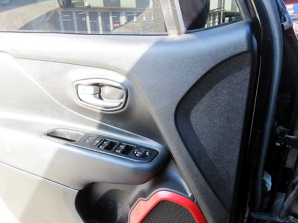 Jeep Renegade - Vista 11