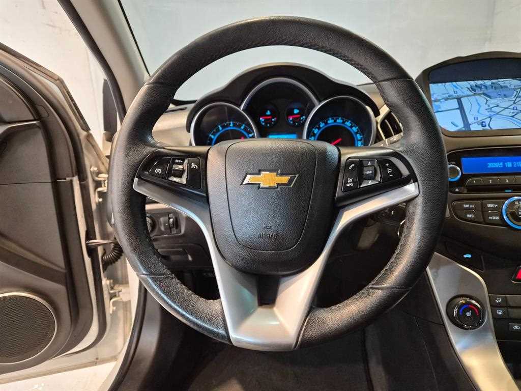 Chevrolet Cruise - Vista 9