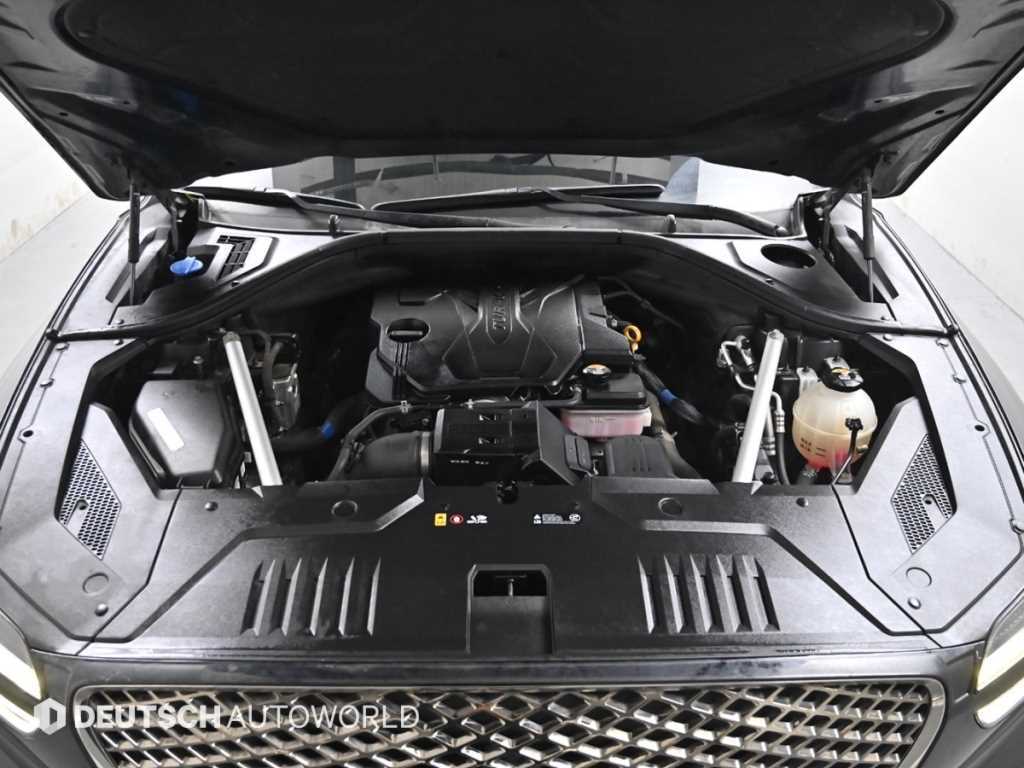 Genesis GV70 - Vista 6