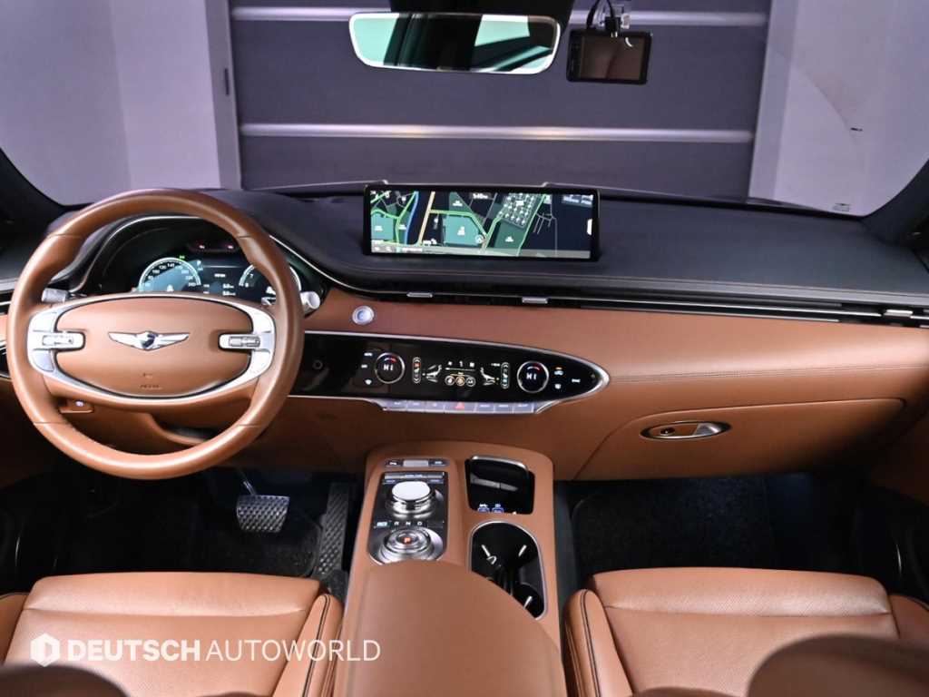 Genesis GV70 - Vista 7