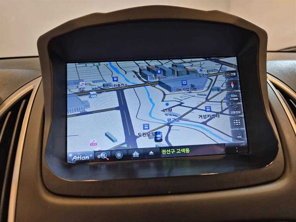 Chevrolet Cruise 2016 Blanco - Importación desde Corea - HF Imports Iquique - Foto 14