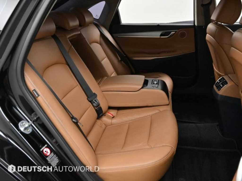 HYUNDAI Grandeur - Vista 12