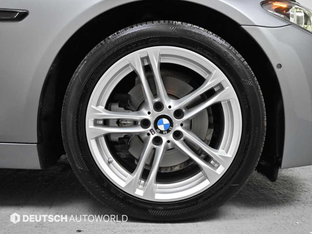 BMW 5 Series - Vista 5