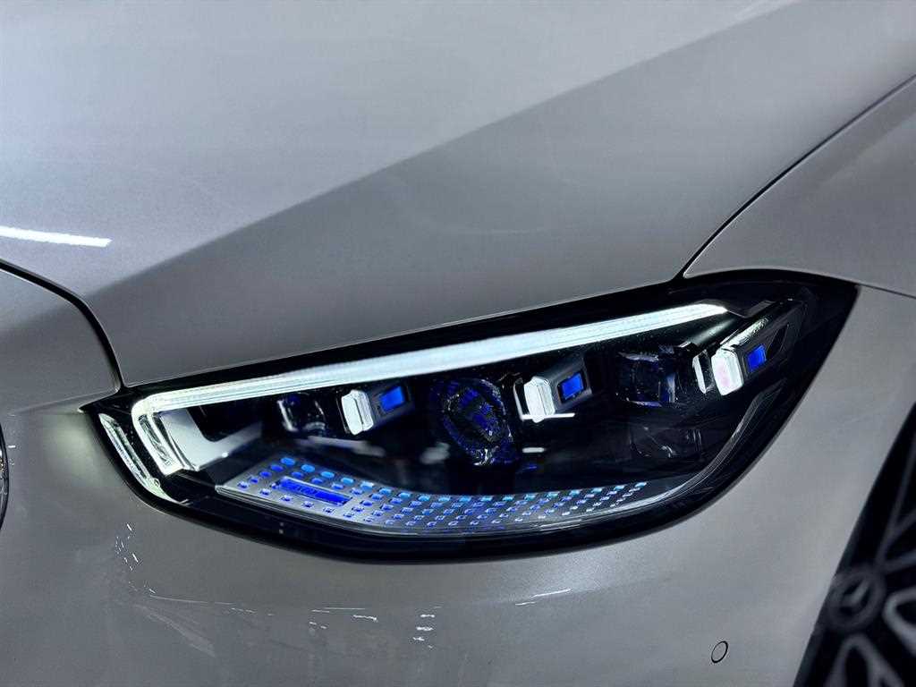 Mercedes Benz S Class - Vista 6