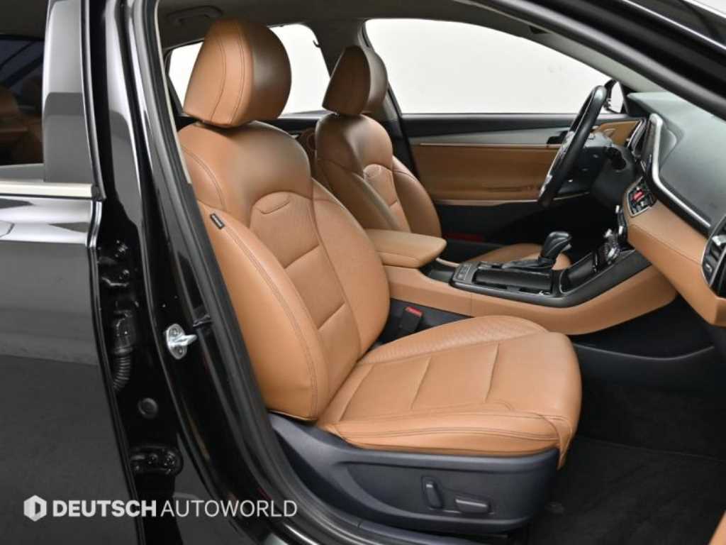 HYUNDAI Grandeur - Vista 10