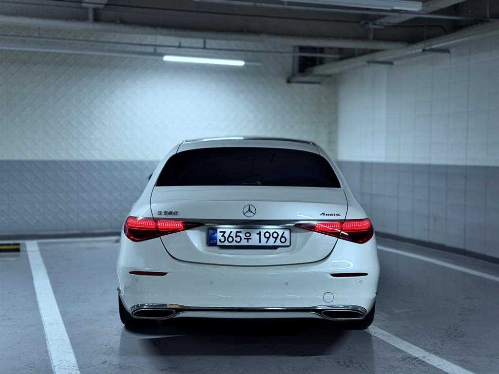 Mercedes Benz S Class - Vista 4