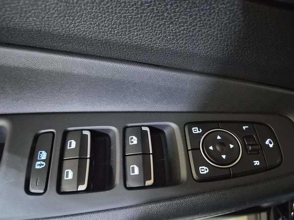 HYUNDAI Santa Fe - Vista 12