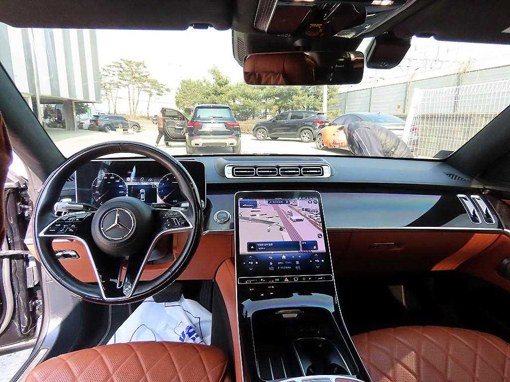 Mercedes Benz S Class - Vista 7