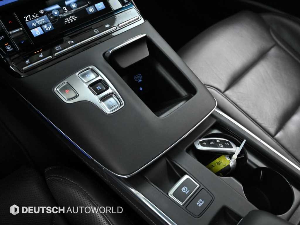 HYUNDAI Grandeur - Vista 9